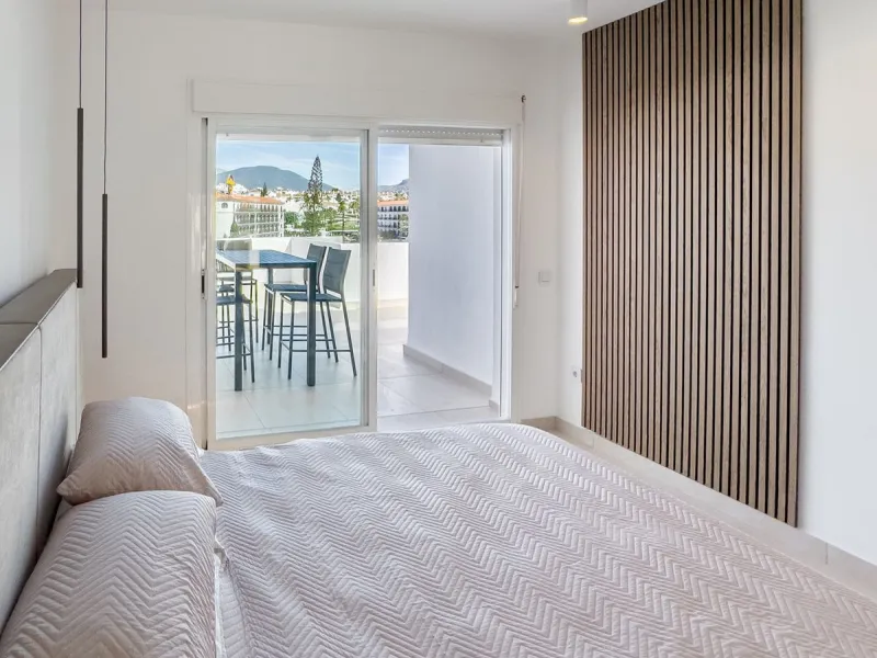 Apartment - Penthouse в продаже в Marbella, Málaga. В доме 2 спален и 2 ванных комнат. Площадь дома 120 м²