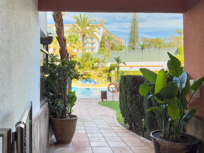 Apartment - Penthouse в продаже в Marbella, Málaga. В доме 2 спален и 2 ванных комнат. Площадь дома 120 м²