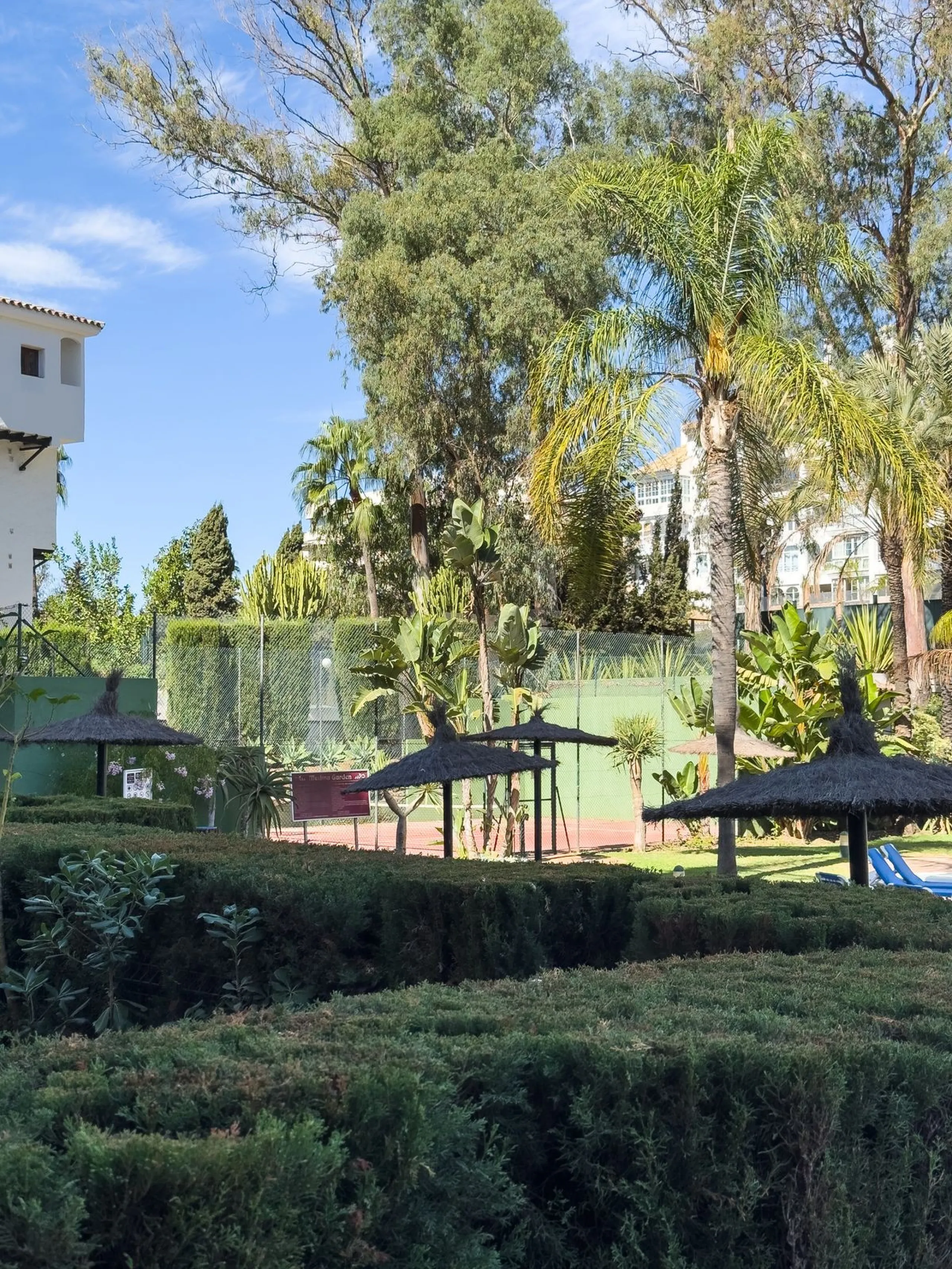 Apartment - Penthouse в продаже в Marbella, Málaga. В доме 2 спален и 2 ванных комнат. Площадь дома 120 м²