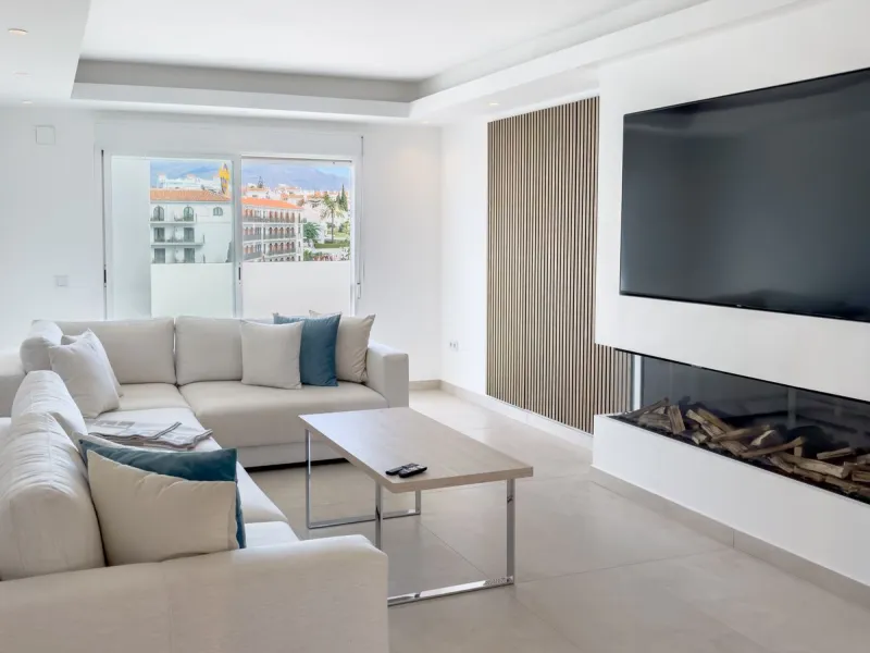 Apartment - Penthouse в продаже в Marbella, Málaga. В доме 2 спален и 2 ванных комнат. Площадь дома 120 м²