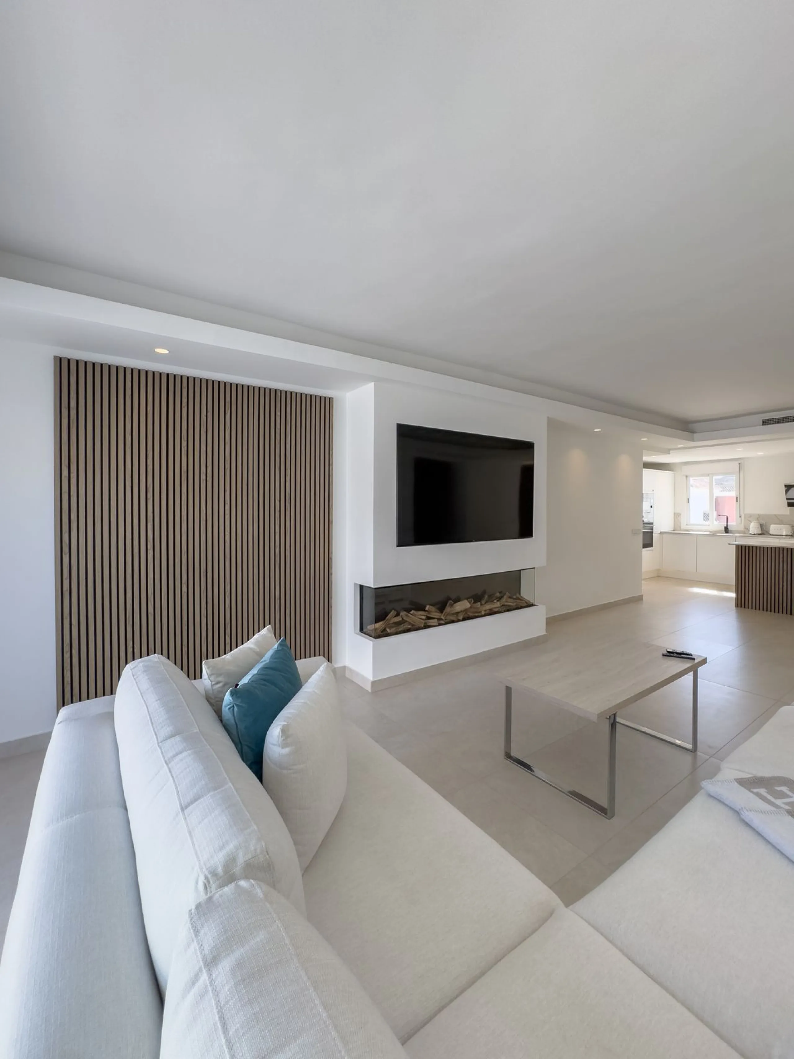 Apartment - Penthouse в продаже в Marbella, Málaga. В доме 2 спален и 2 ванных комнат. Площадь дома 120 м²