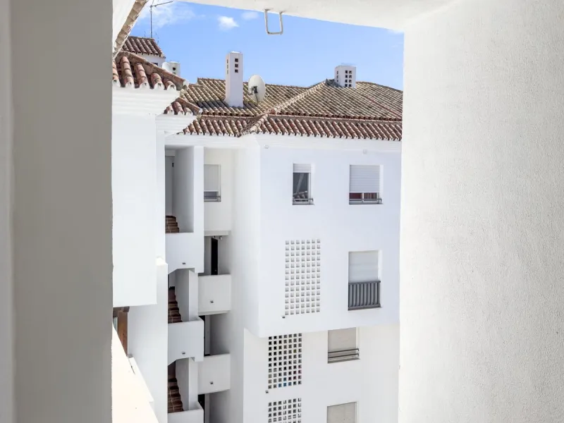 Apartment - Penthouse в продаже в Marbella, Málaga. В доме 2 спален и 2 ванных комнат. Площадь дома 120 м²