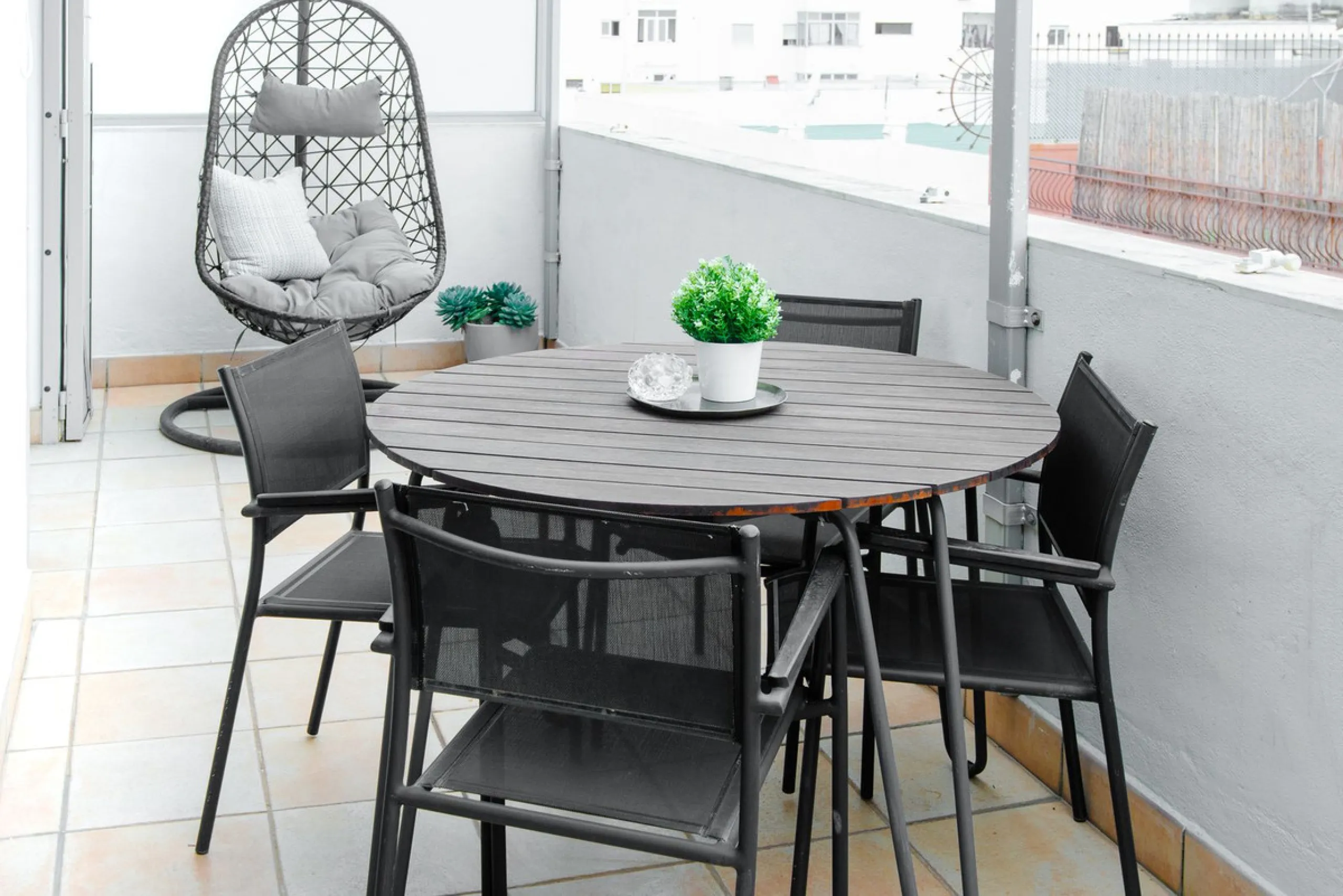 Best location in central Fuengirola!