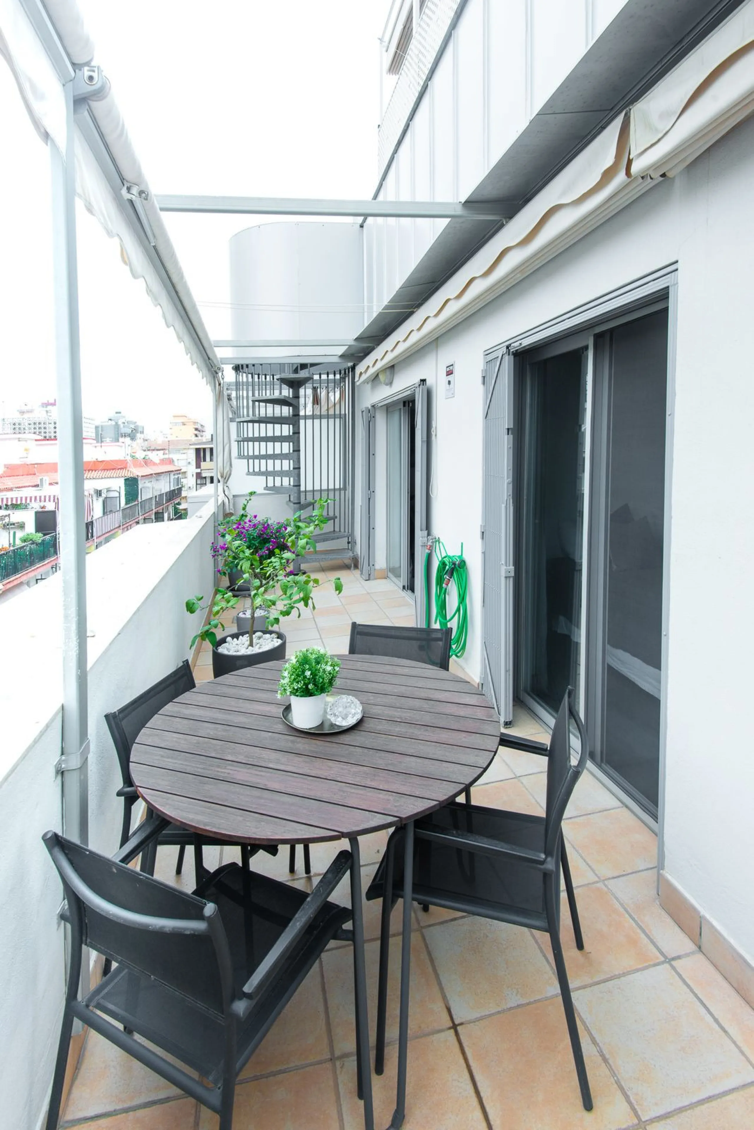 Best location in central Fuengirola!