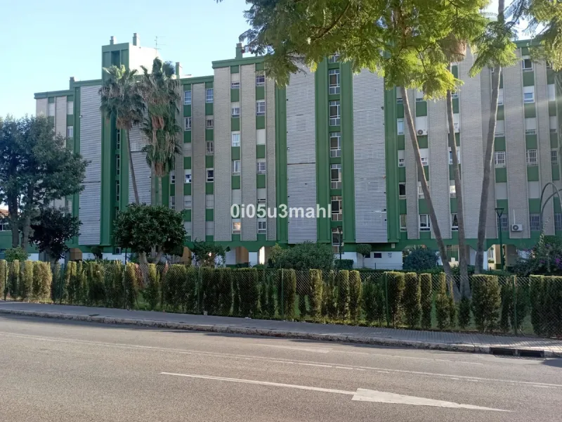 Plot - Land в продаже в Málaga, Málaga. В доме 3 спален и 1 ванных комнат. Площадь участка 199 м²
