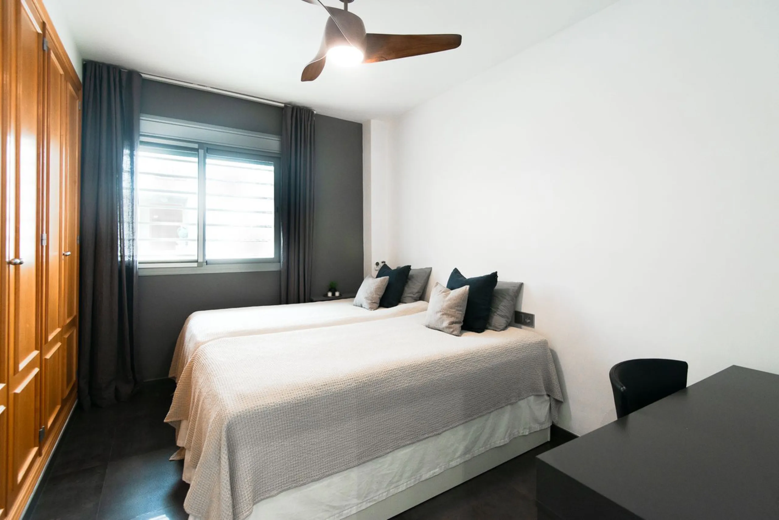 Best location in central Fuengirola!