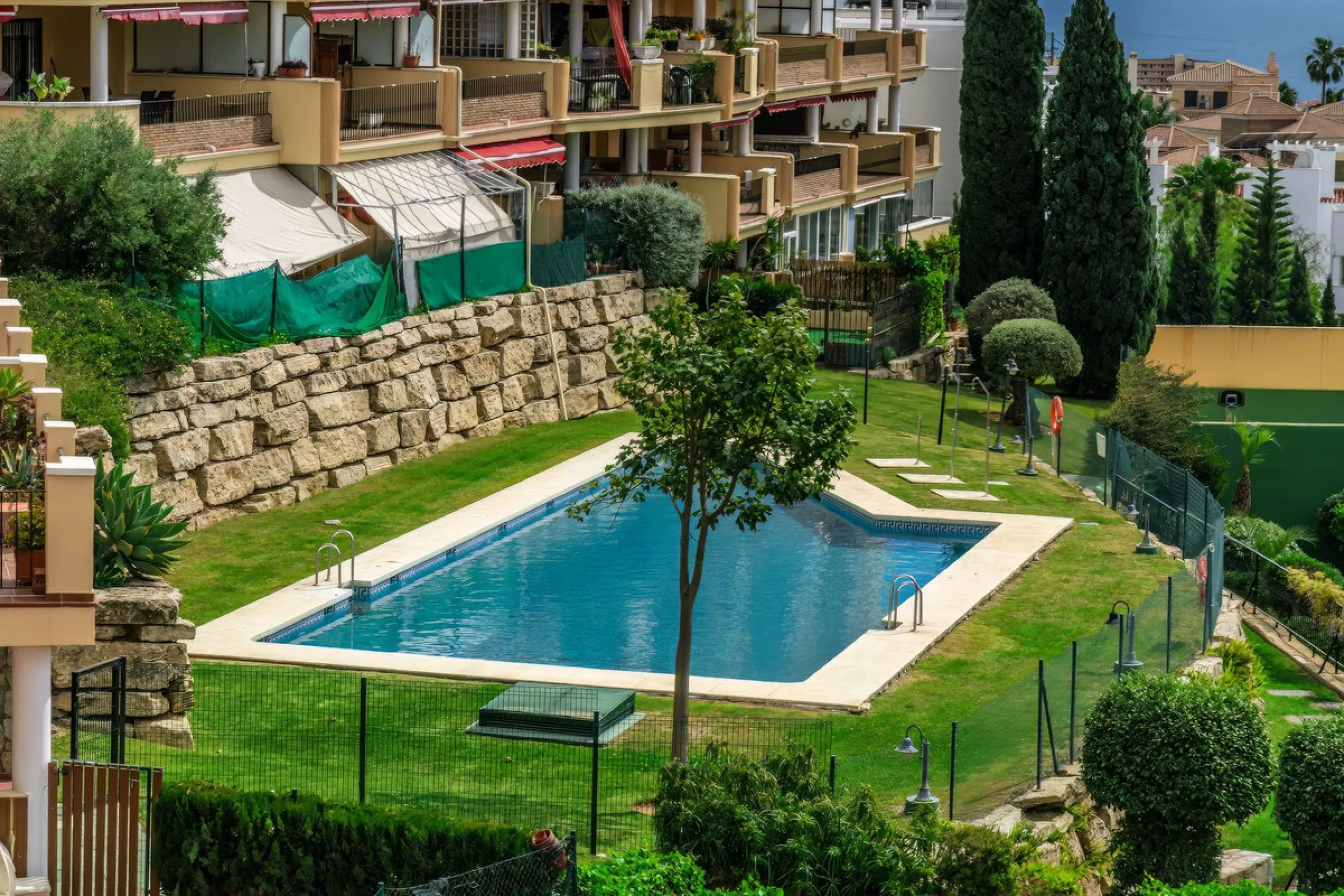 Penthouse with panoramic sea views in Riviera del Sol.
