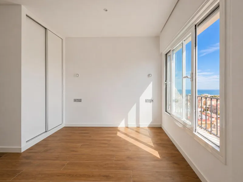 Recently Renovated 1-Bedroom Apartment with Stunning City, Sea, and Port Views