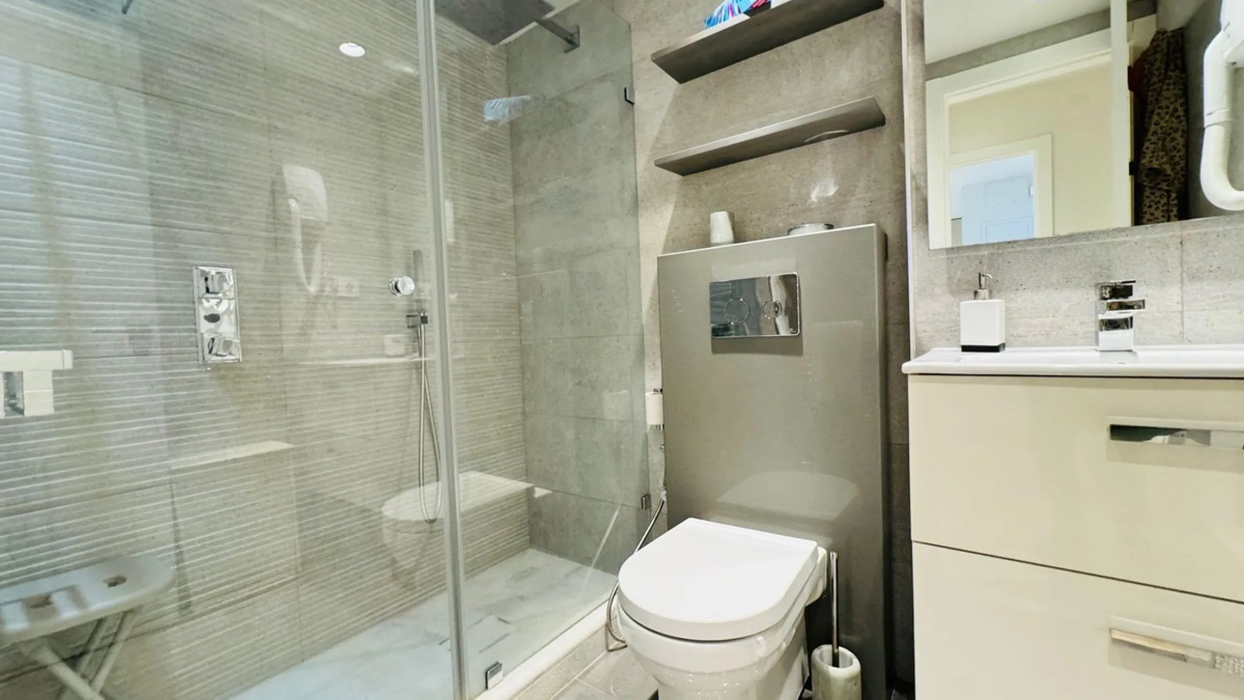 Reduced Frontline beach apartment for sale in Elviria, Marbella.