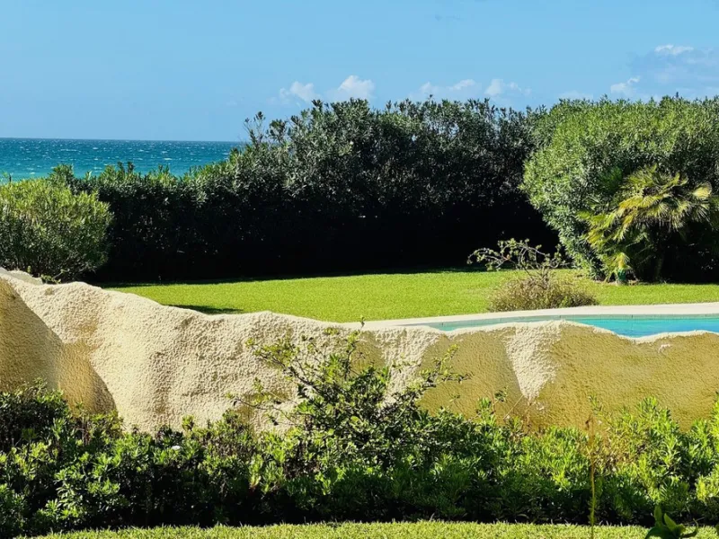 Reduced Frontline beach apartment for sale in Elviria, Marbella.