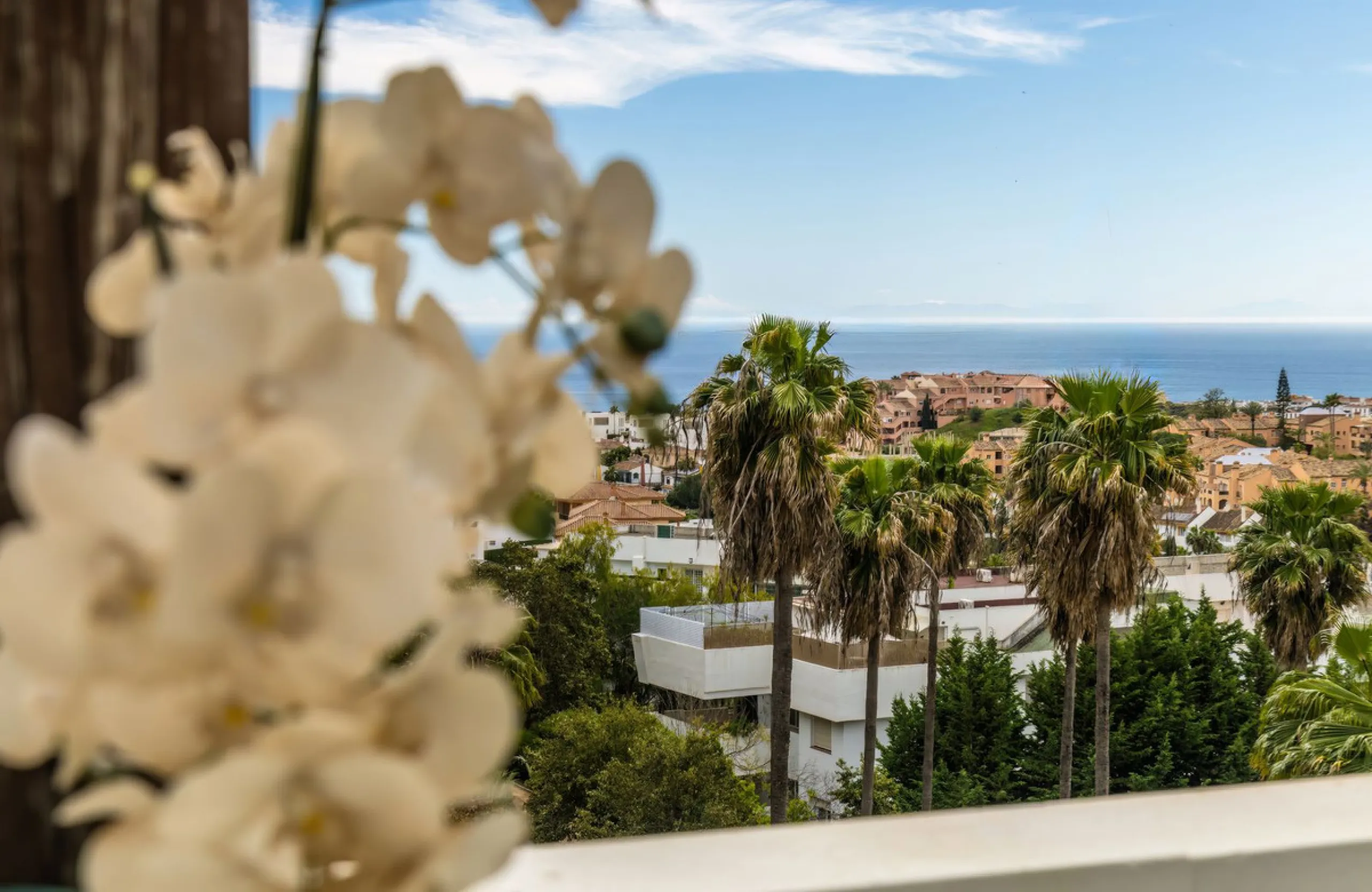 Penthouse with panoramic sea views in Riviera del Sol.