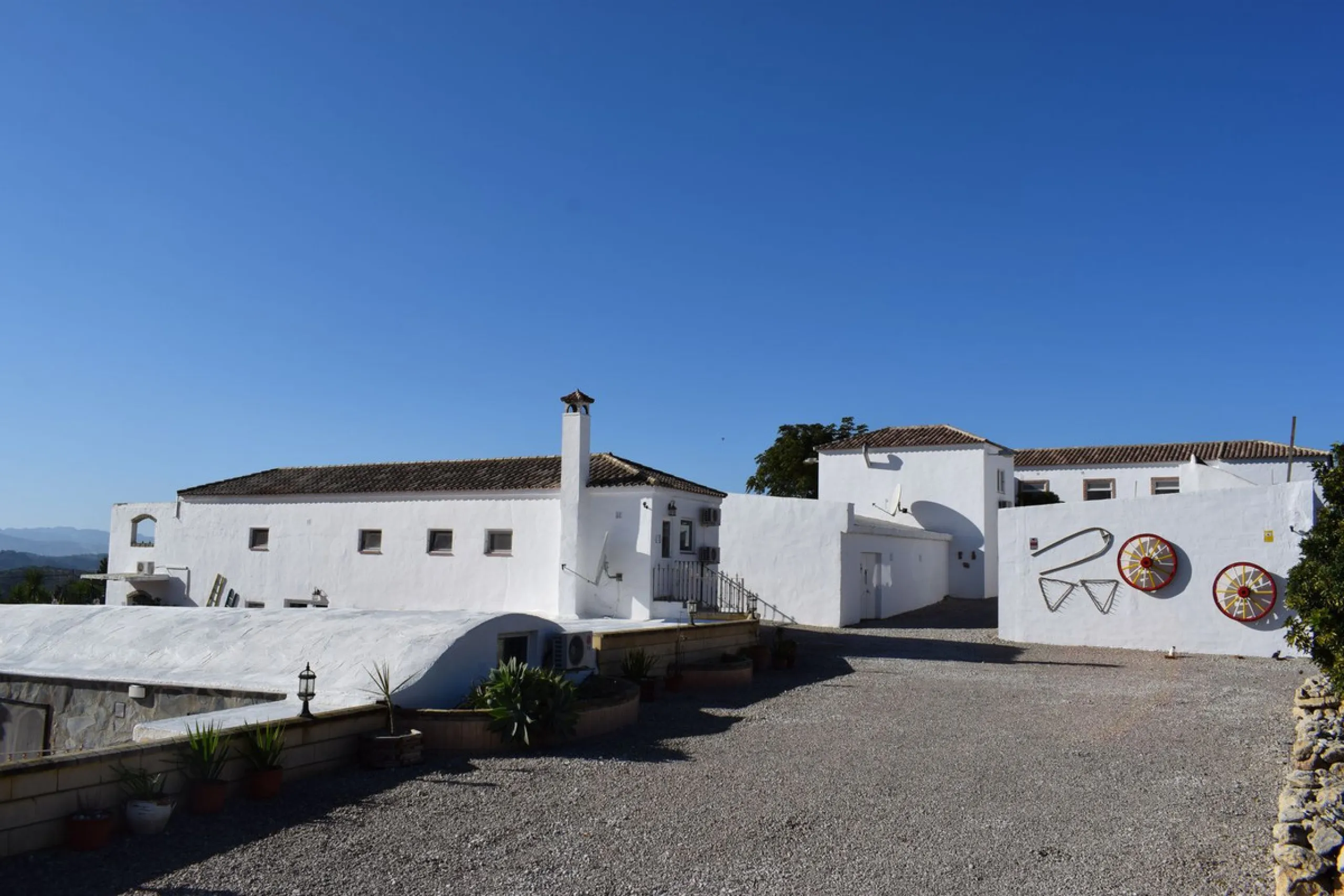 Incredible Cortijo 1h away from Ronda, a fabulous family home and rental business.