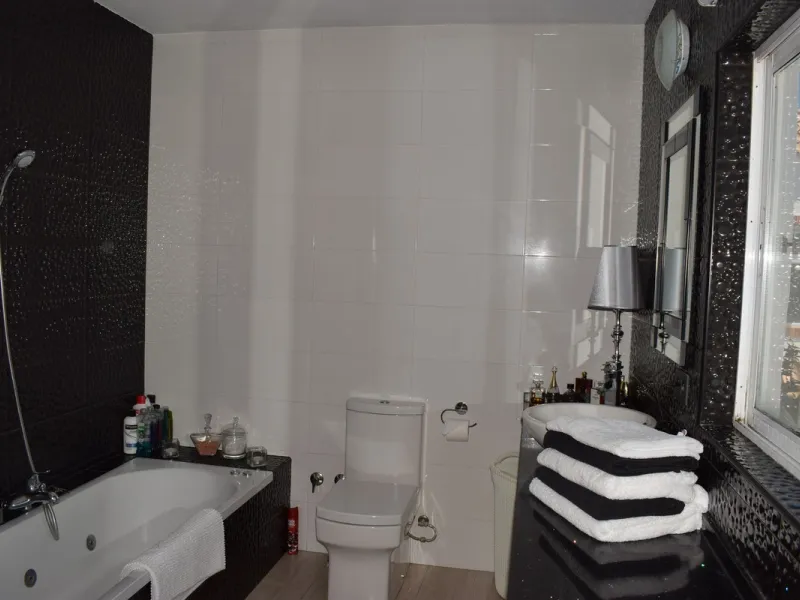 Incredible Cortijo 1h away from Ronda, a fabulous family home and rental business.