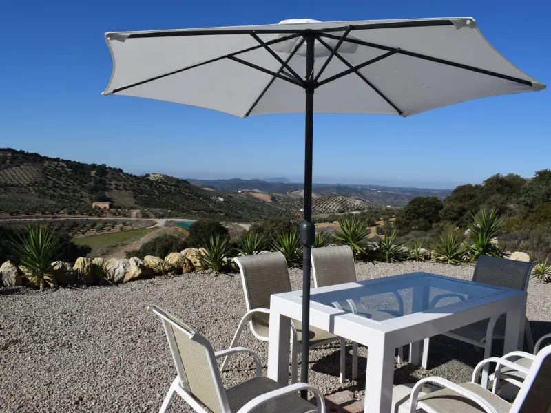Incredible Cortijo 1h away from Ronda, a fabulous family home and rental business.