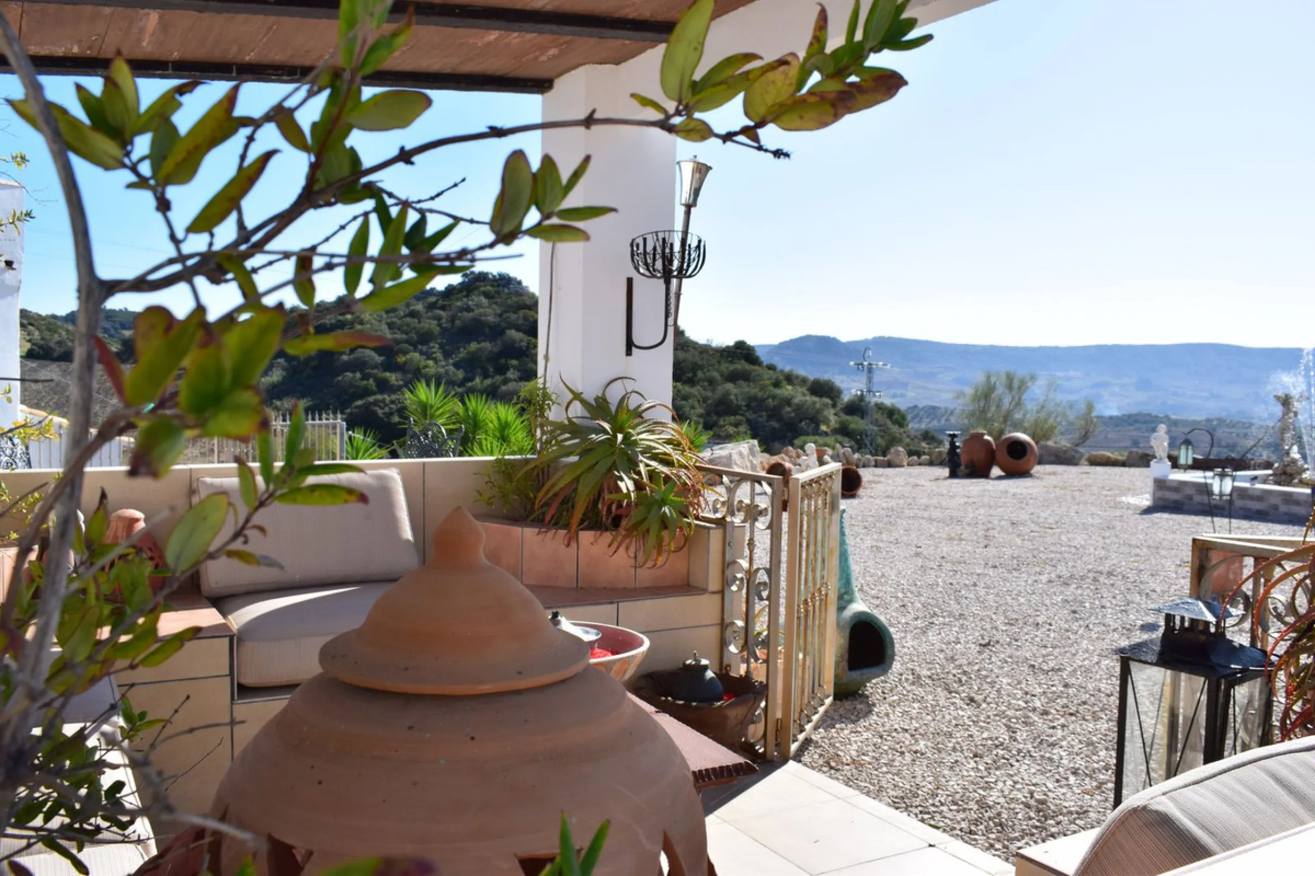 Incredible Cortijo 1h away from Ronda, a fabulous family home and rental business.