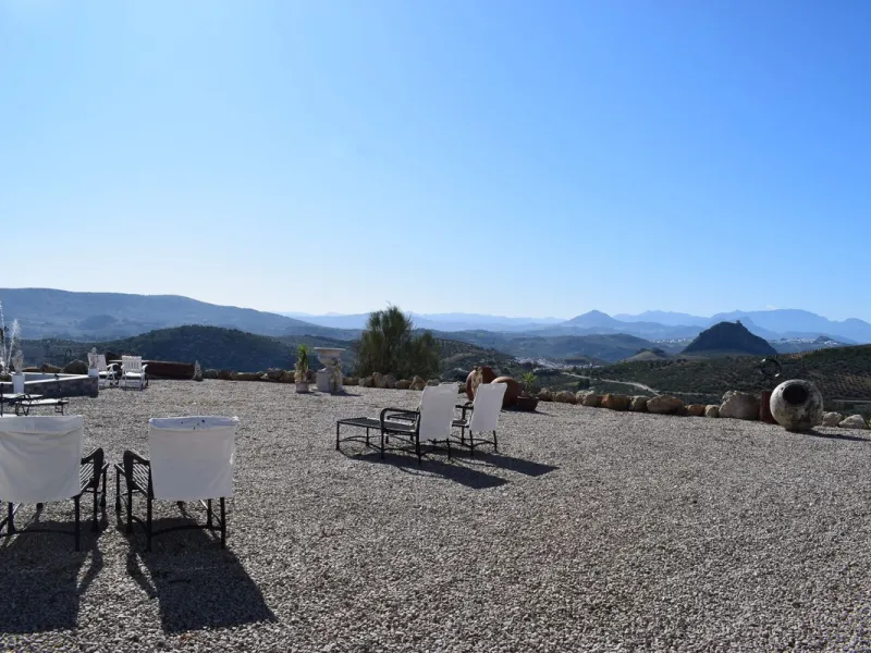 Incredible Cortijo 1h away from Ronda, a fabulous family home and rental business.