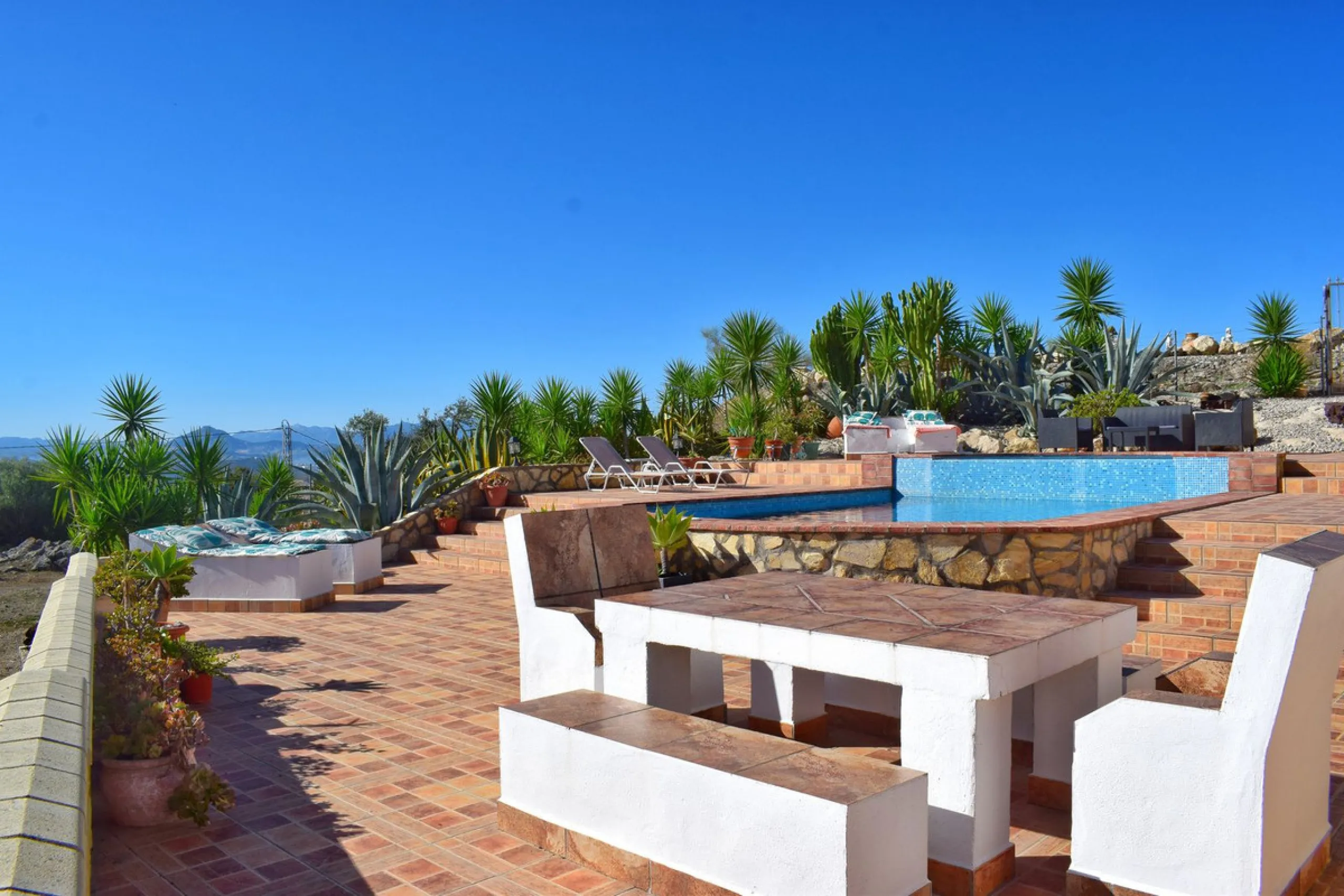 Incredible Cortijo 1h away from Ronda, a fabulous family home and rental business.