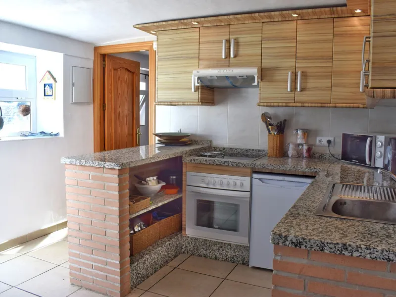 Incredible Cortijo 1h away from Ronda, a fabulous family home and rental business.