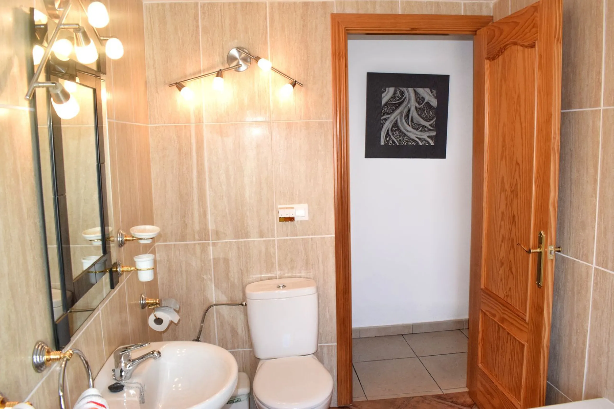 Incredible Cortijo 1h away from Ronda, a fabulous family home and rental business.