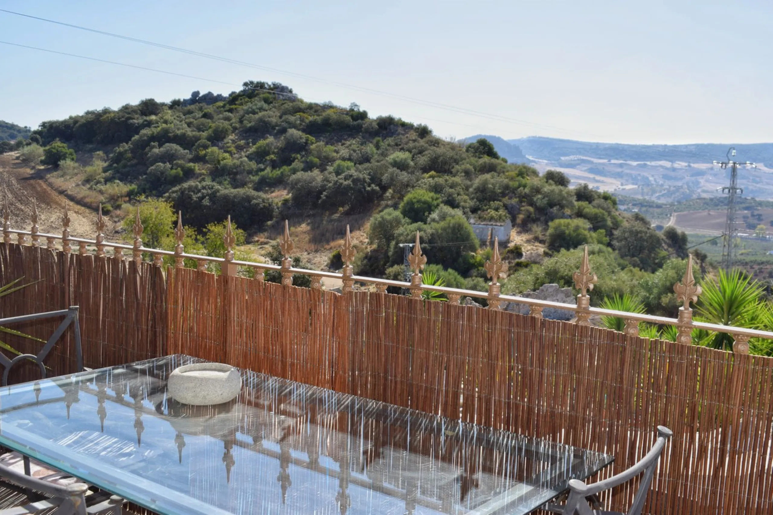 Incredible Cortijo 1h away from Ronda, a fabulous family home and rental business.