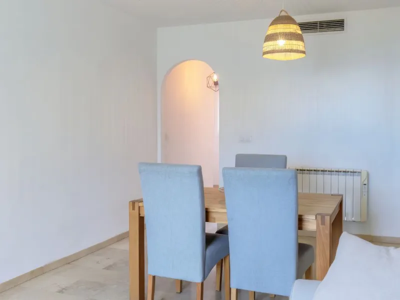 Penthouse with panoramic sea views in Riviera del Sol.