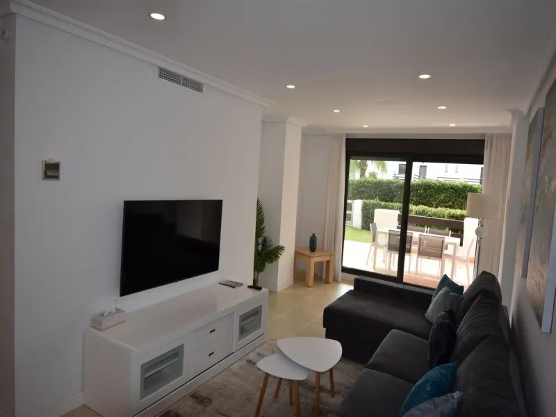 STUNNING APARTMENT IN ESTEPONA!!!