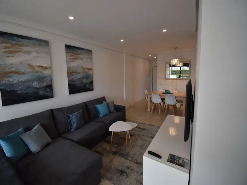 STUNNING APARTMENT IN ESTEPONA!!!