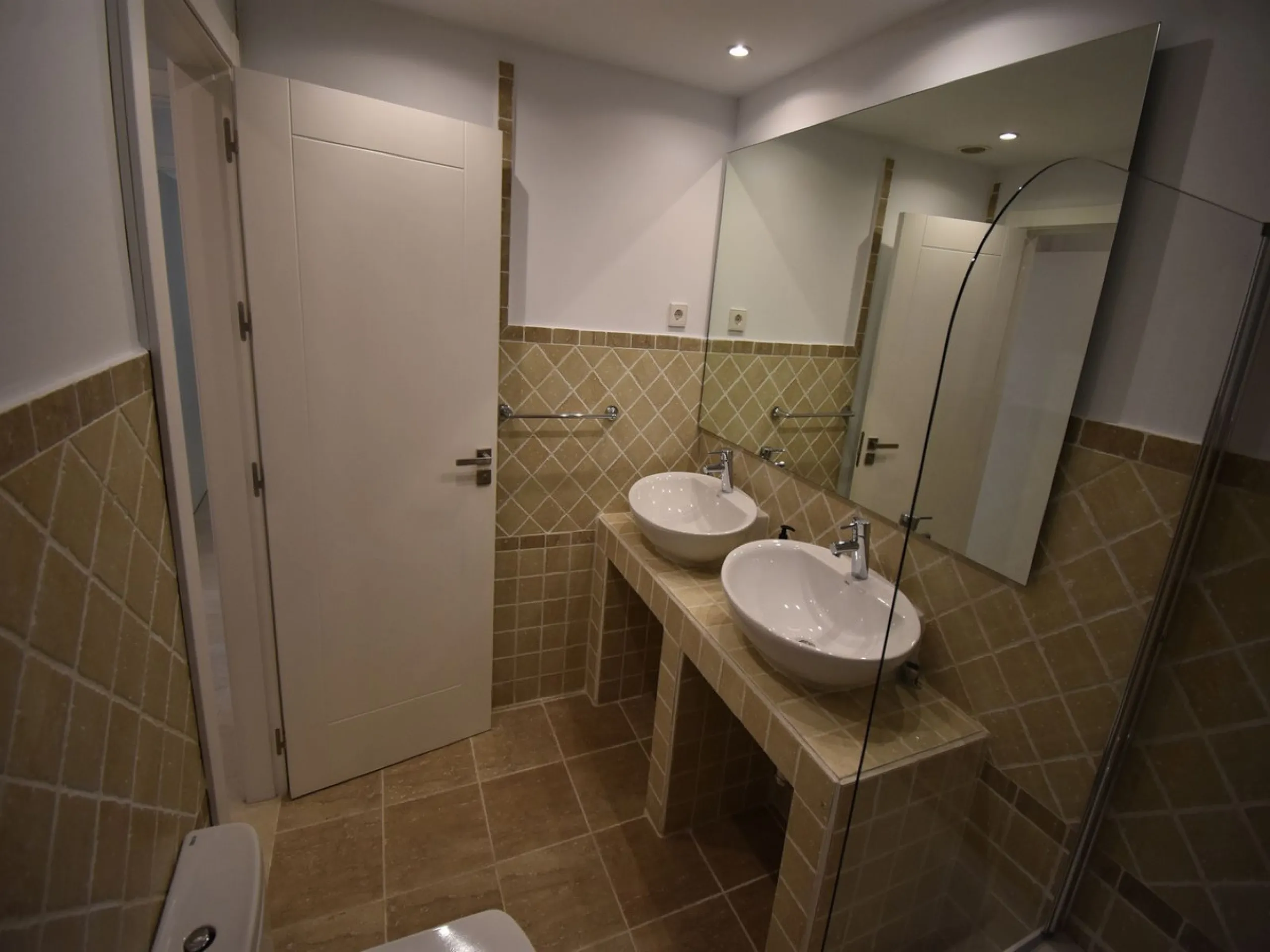 STUNNING APARTMENT IN ESTEPONA!!!