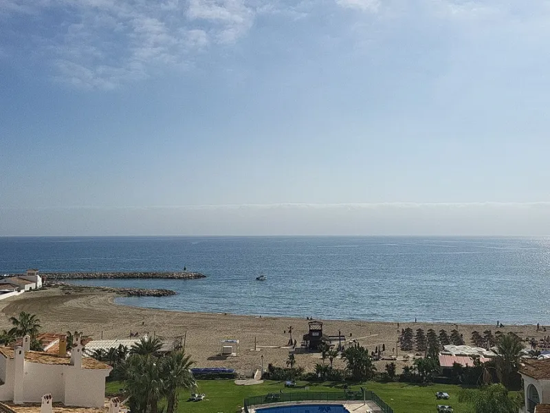 Apartment - Top Floor Apartment в продаже в Marbella, Málaga. В доме 3 спален и 2 ванных комнат. Площадь дома 129 м²