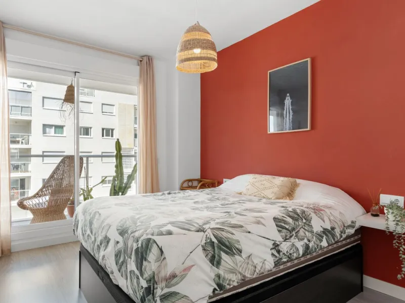Spacious and bright apartment in the heart of Estepona