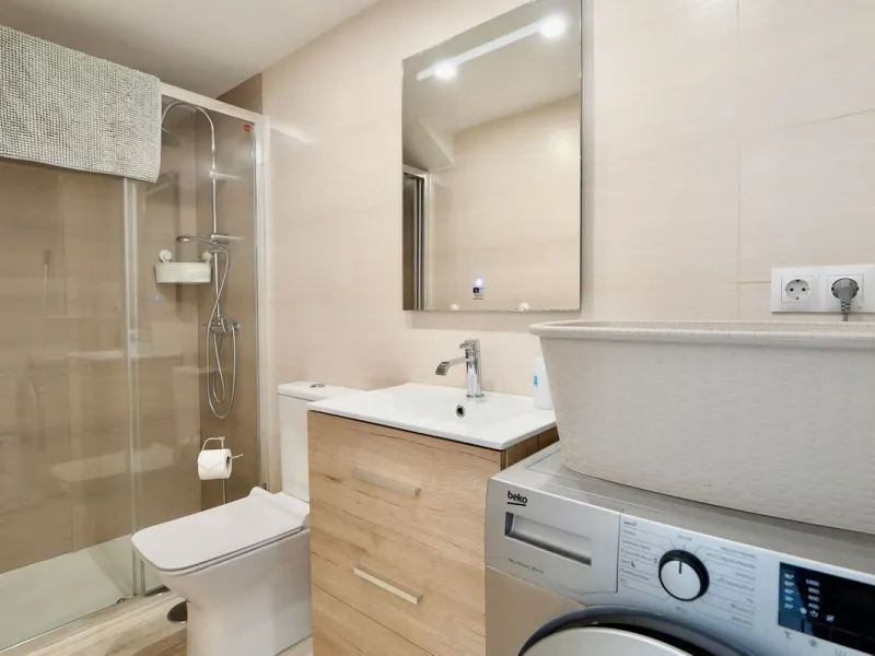 Apartment - Top Floor Apartment в продаже в Marbella, Málaga. В доме 3 спален и 2 ванных комнат. Площадь дома 129 м²