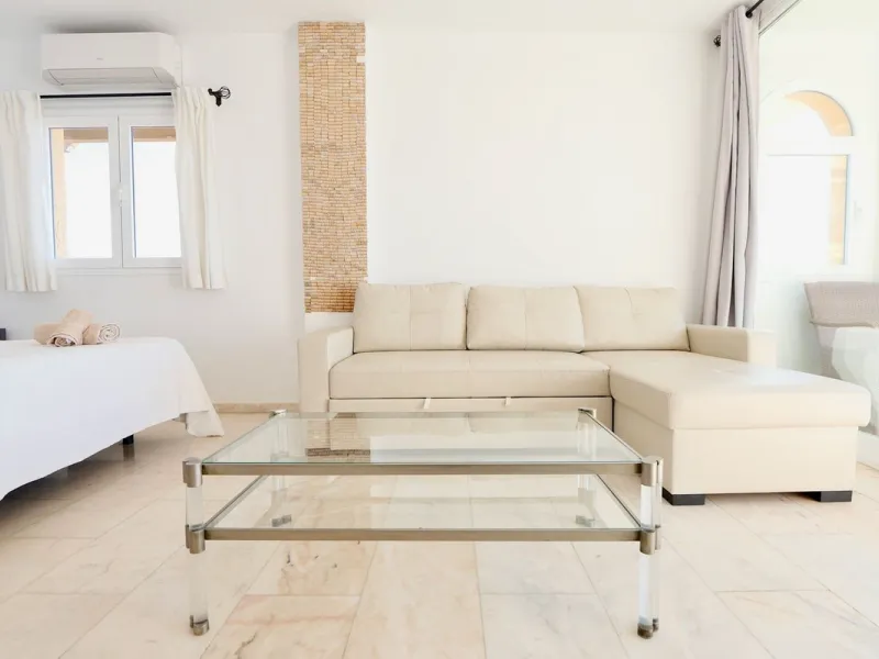Apartment - Top Floor Apartment в продаже в Marbella, Málaga. В доме 3 спален и 2 ванных комнат. Площадь дома 129 м²