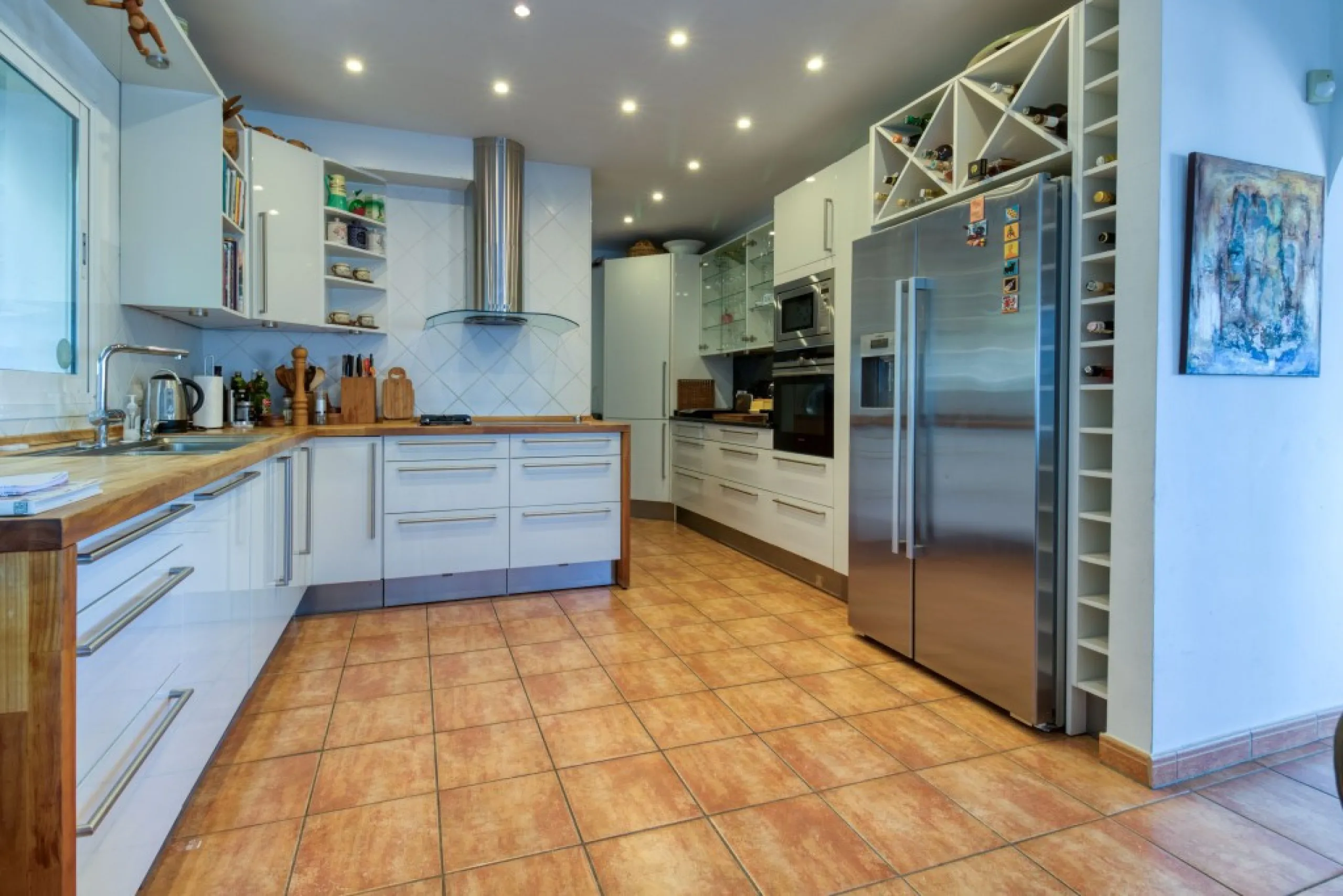 Exclusive Villa with Sea View – Peaceful Location Close to the City