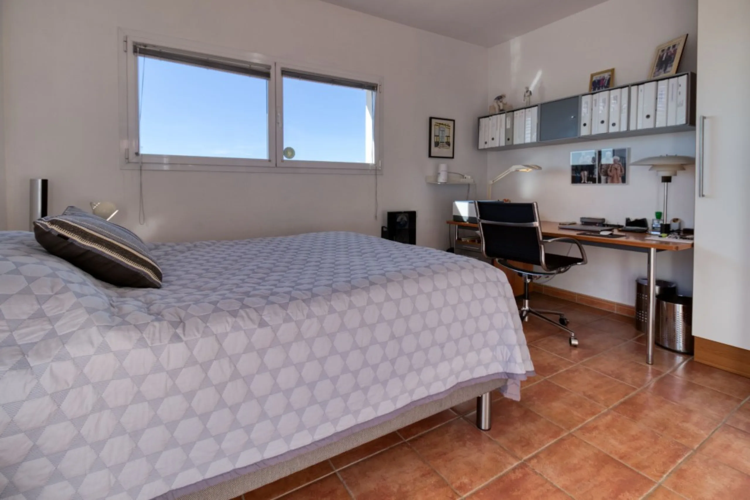 Exclusive Villa with Sea View – Peaceful Location Close to the City