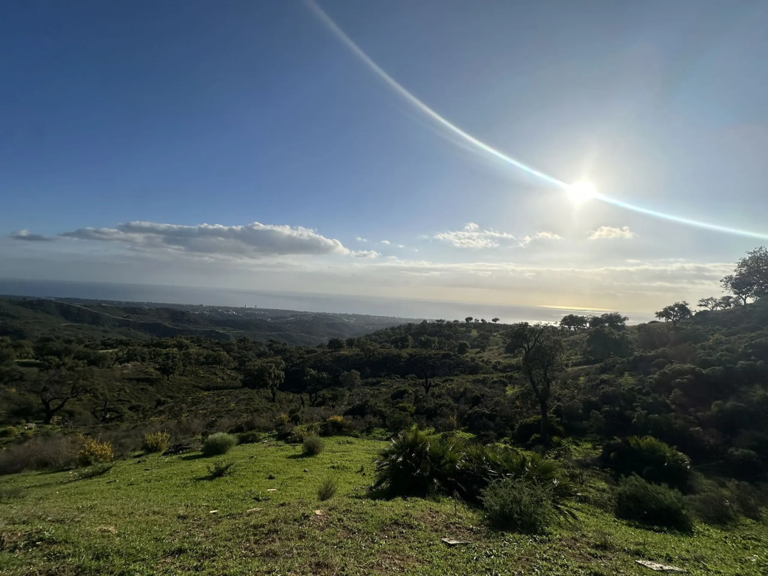 Plot - Land в продаже в Marbella, Málaga. Площадь участка 34000 м²