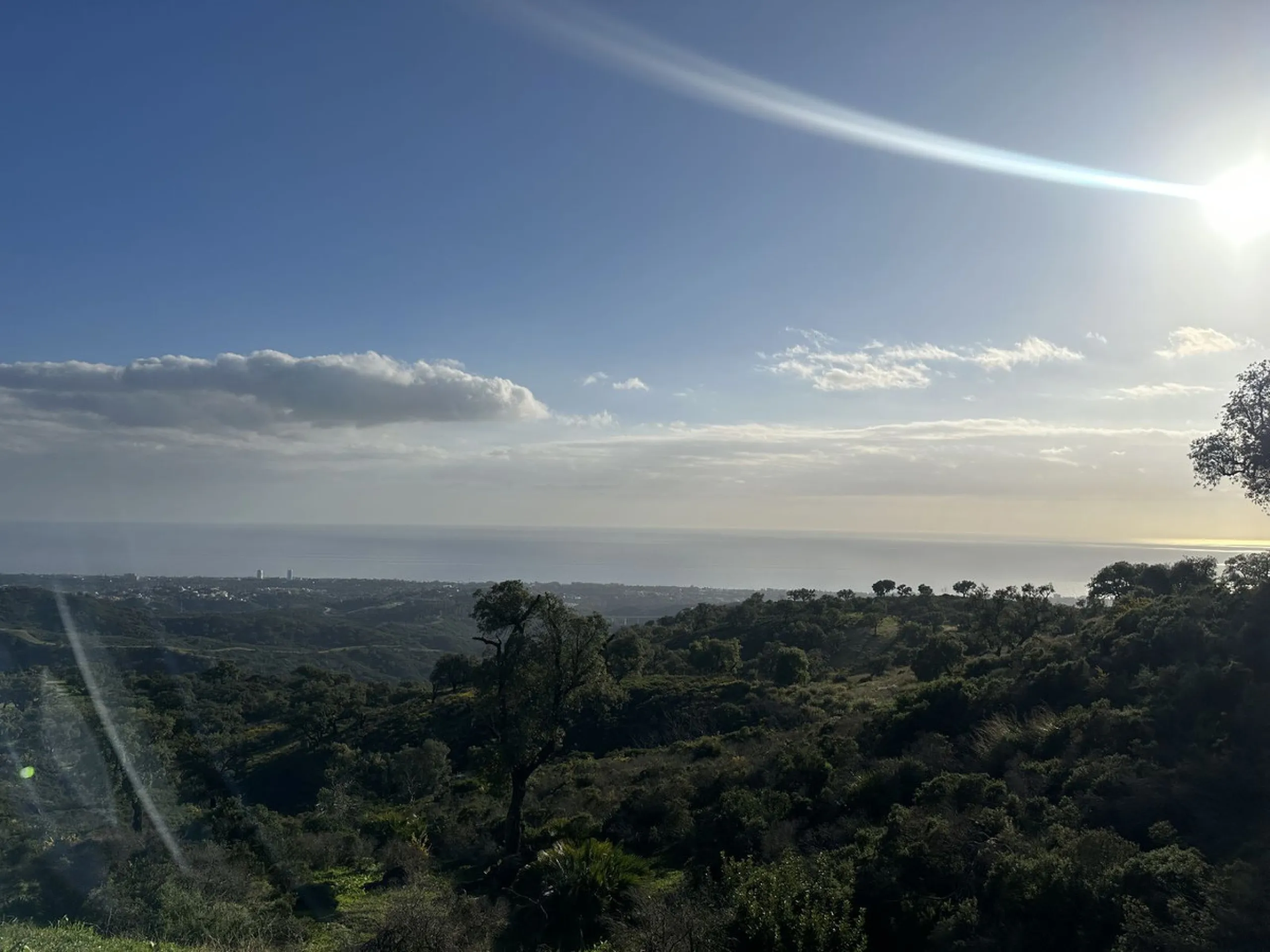 Plot - Land в продаже в Marbella, Málaga. Площадь участка 34000 м²