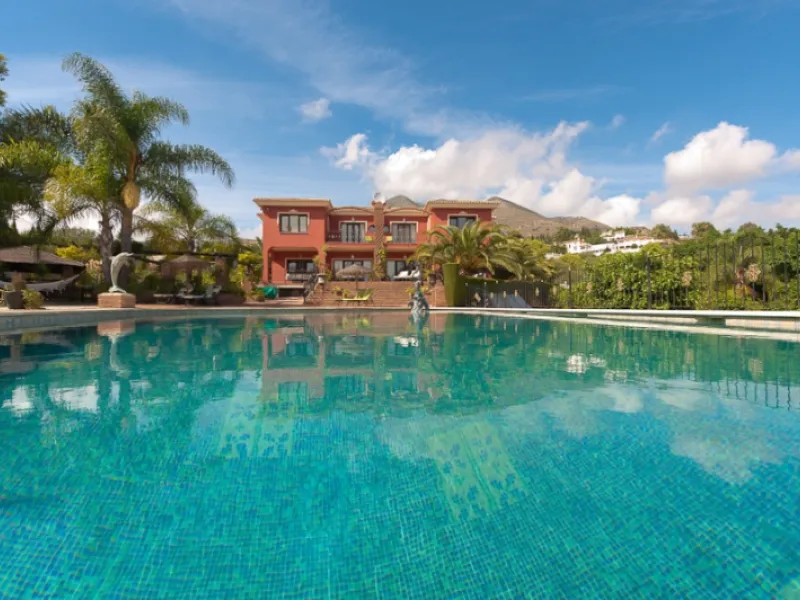 Stunning 7-Bedroom Mansion in Carvajal