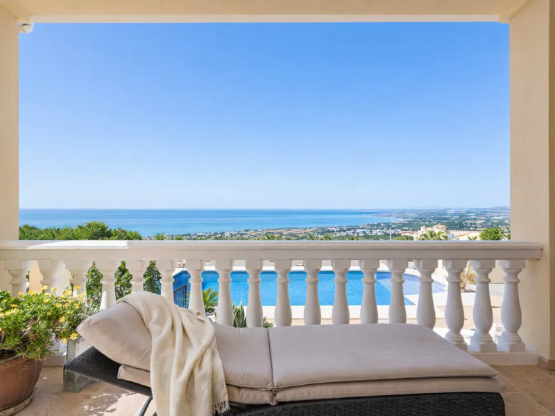 This unique property offers a rare combination of privacy, scale and income potential, set within a natural hillside environment above Estepona. Surrounded by countryside and open views, the estate enjoys far-reaching panoramas across the town, marina, Me