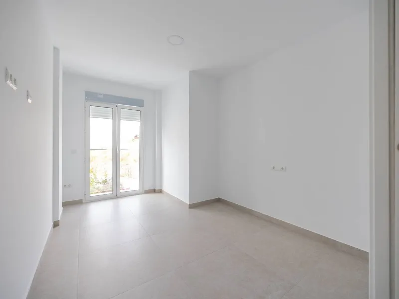 House - Detached Villa в продаже в Nerja, Málaga. В доме 4 спален и 4 ванных комнат. Площадь дома 237 м². Площадь участка 356 м²