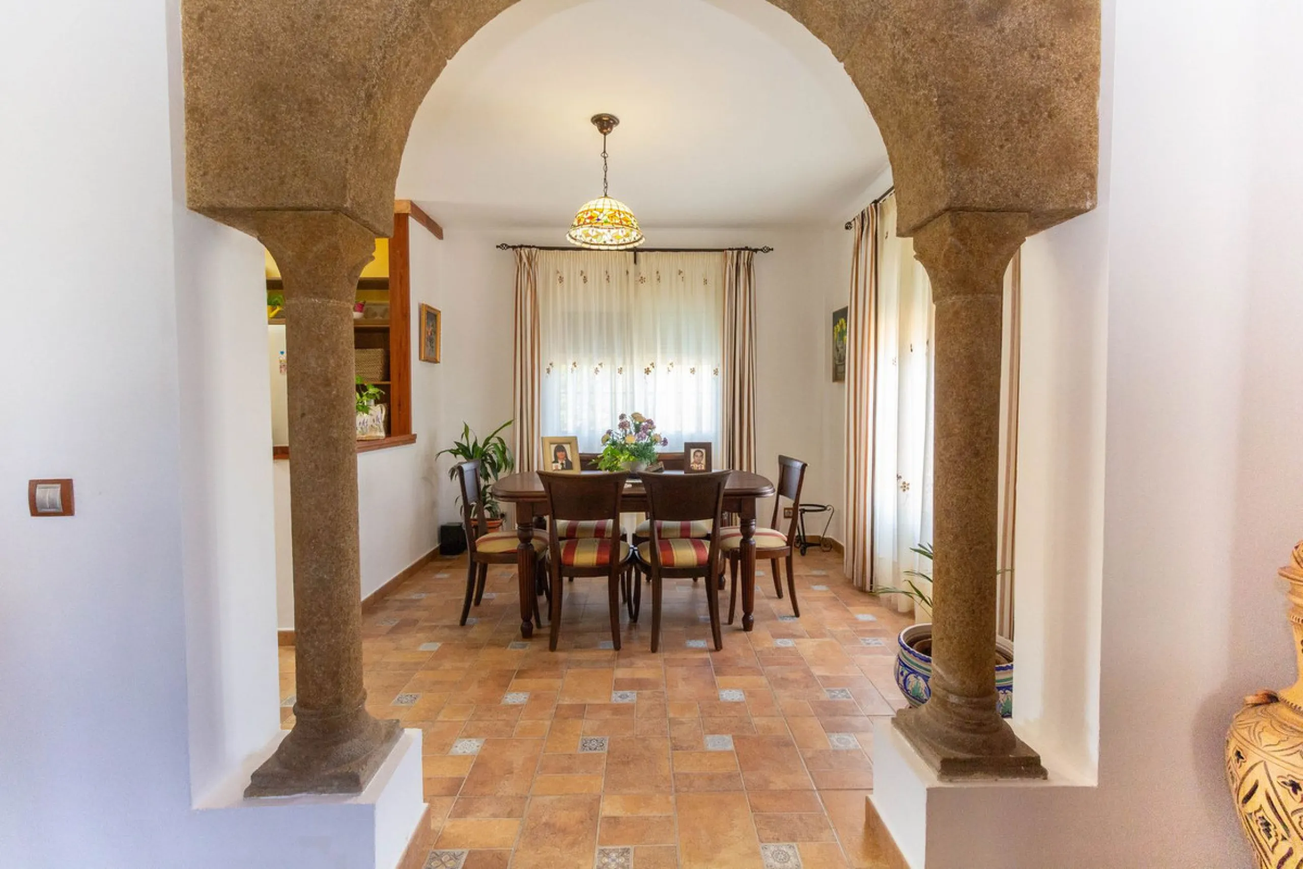 Discover the epitome of rustic elegance in this magnificent Andalucian cortijo, nestled in the serene countryside of Entrerrios (15 mins to Fuengirola and La Cala de Mijas). Built in 2004 to impeccable standards, this detached house offers a harmonious bl