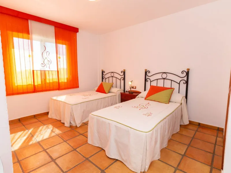 Discover the epitome of rustic elegance in this magnificent Andalucian cortijo, nestled in the serene countryside of Entrerrios (15 mins to Fuengirola and La Cala de Mijas). Built in 2004 to impeccable standards, this detached house offers a harmonious bl