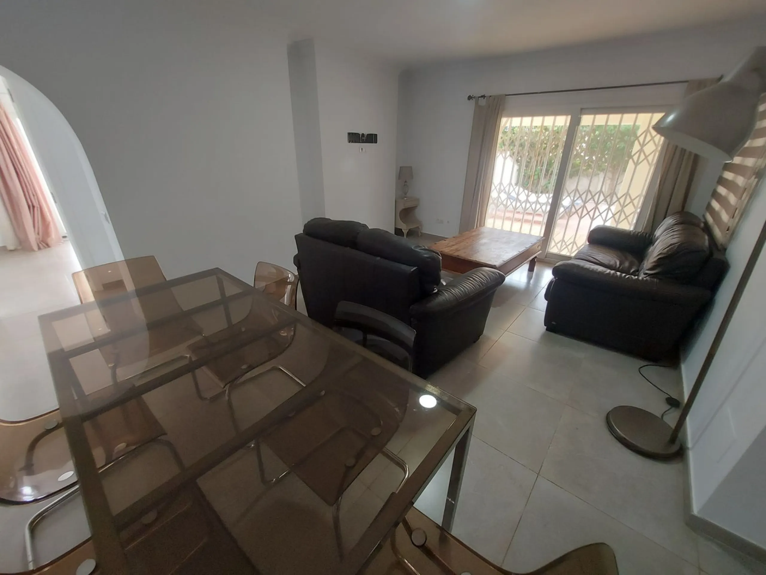 South Facing Villa / Bungalow situated on a large corner plot,