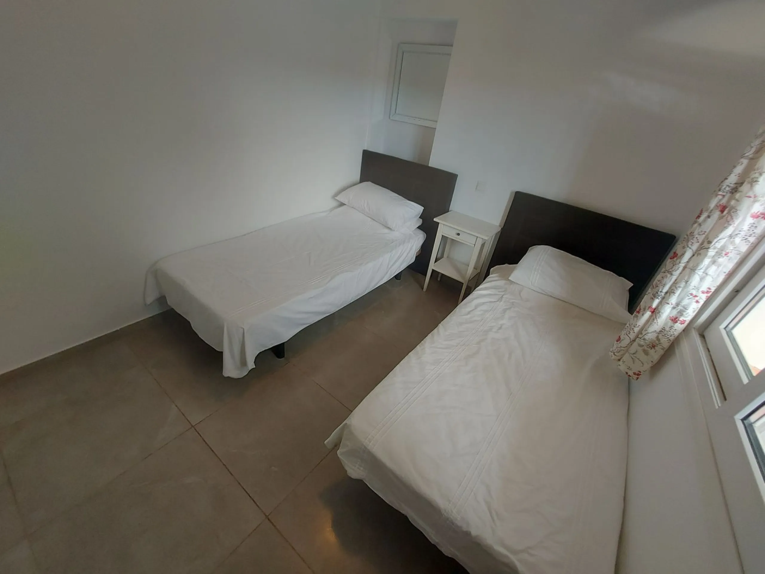 South Facing Villa / Bungalow situated on a large corner plot,
