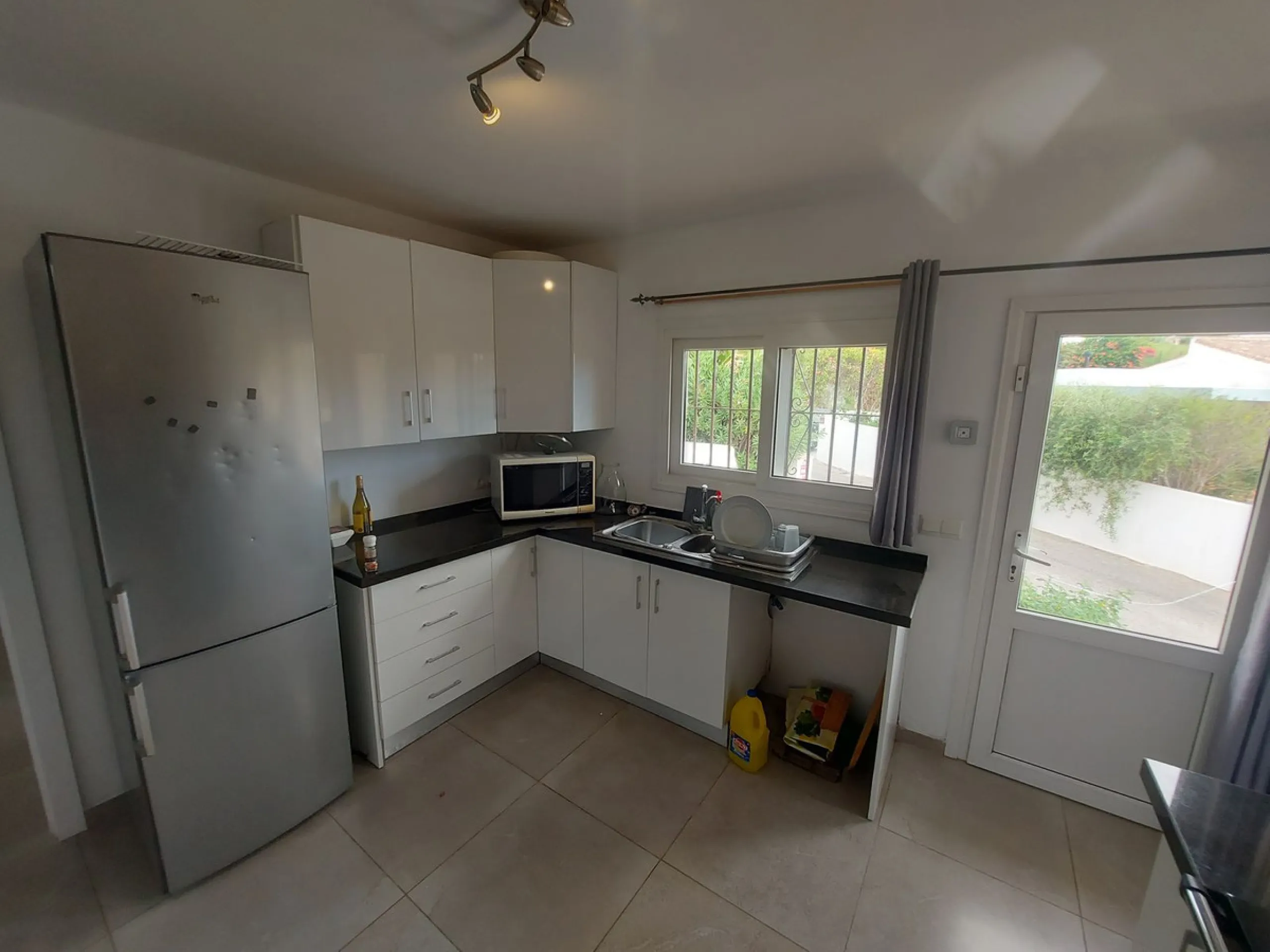 South Facing Villa / Bungalow situated on a large corner plot,