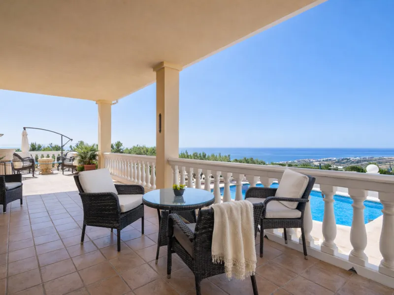 This unique property offers a rare combination of privacy, scale and income potential, set within a natural hillside environment above Estepona. Surrounded by countryside and open views, the estate enjoys far-reaching panoramas across the town, marina, Me
