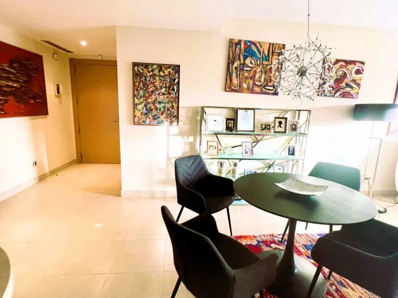 MAGNIFICENT GROUNDFLOOR APARTMENT  WITH PANORAMIC SEAVIEWS!