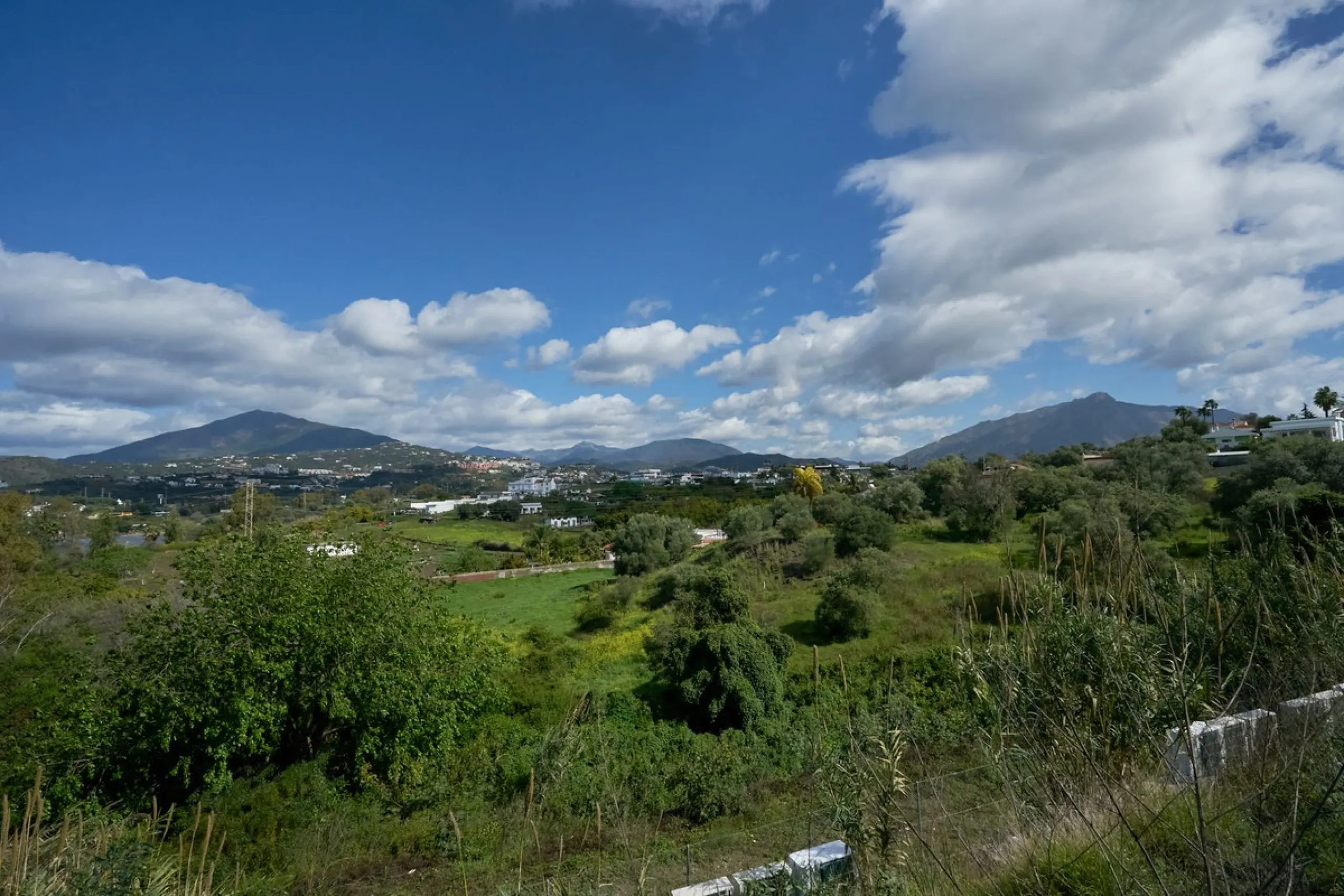 3 Bedroom semi detached villa with possibility to add the 4th bedroom in the basement has 3 levels plus the roof top terrace.