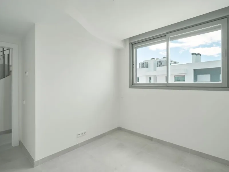 3 Bedroom semi detached villa with possibility to add the 4th bedroom in the basement has 3 levels plus the roof top terrace.