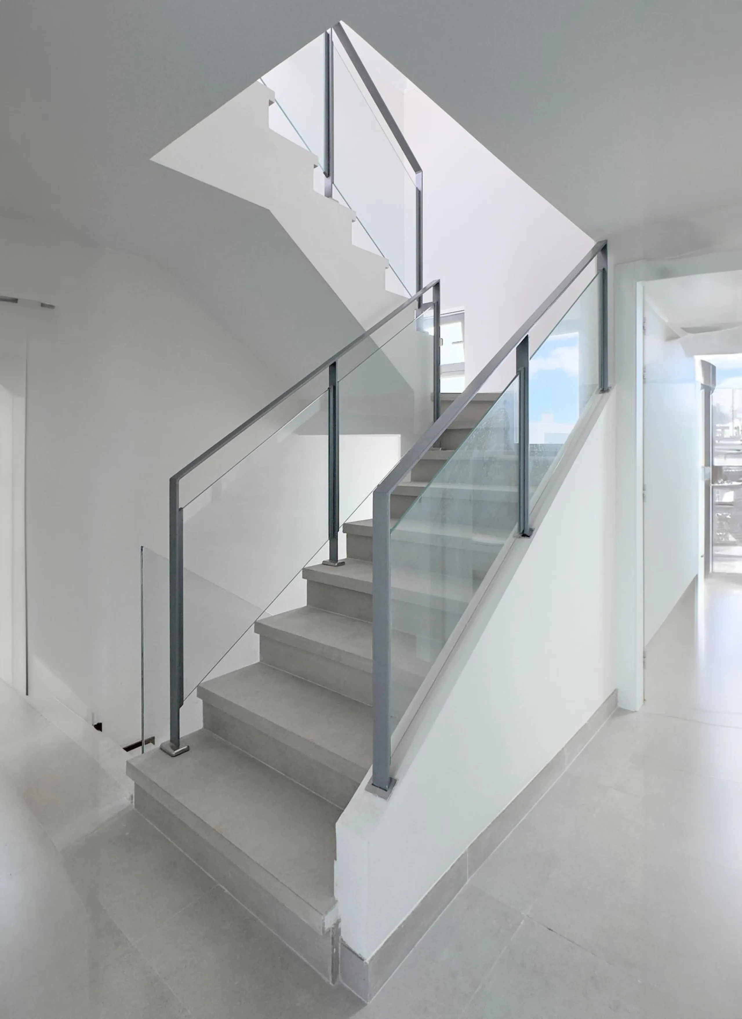 3 Bedroom semi detached villa with possibility to add the 4th bedroom in the basement has 3 levels plus the roof top terrace.