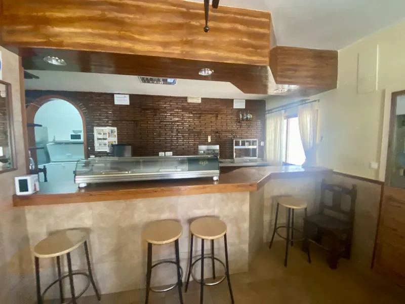 House - Detached Villa в продаже в Málaga, Málaga. В доме 6 спален и 3 ванных комнат. Площадь дома 347 м²